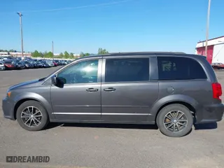 2016 Dodge Grand Caravan R/T with VIN 2C4RDGEG3GR319399, listed as a IAAI auction lot 42078809 with 227,295 mi miles. Bid and sale history available at carsss.com. Image 14.