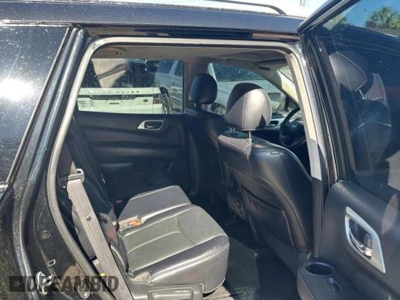 2020 Nissan Pathfinder Platinum with VIN 5N1DR2DM2LC586652, listed as a Copart auction lot 45931825 with 109,954 mi miles and Clean Title. Bid and sale history available at carsss.com. Image 6.