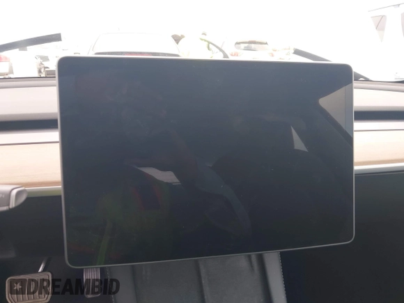 2023 Tesla Model 3 с VIN 5YJ3E1EA5PF496902, выставлен на аукционе IAAI как лот 42493716 с пробегом Не указан миль и . История ставок и продаж доступна на DreamBid. Изображение 14.