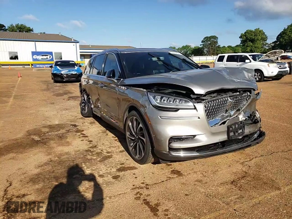 2023 Lincoln Aviator Reserve with VIN 5LM5J7WC7PGL10427, listed as a Copart auction lot 52072055 with 51,265 mi miles and Salvage title. Bid and sale history available at DreamBid. Image 11.