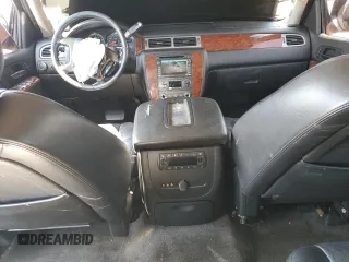 2011 Chevrolet Suburban LTZ with VIN 1GNSKKE38BR271945, listed as a Copart auction lot 68161164 with 199,788 mi miles and Salvage Title. Bid and sale history available at carsss.com. Image 8.