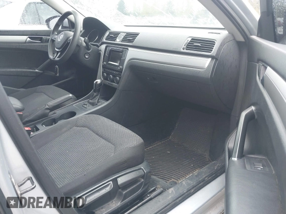 2016 Volkswagen Passat 1.8T S with VIN 1VWAT7A36GC050730, listed as a IAAI auction lot 41980031 with 134,080 mi miles. Bid and sale history available at carsss.com. Image 5.
