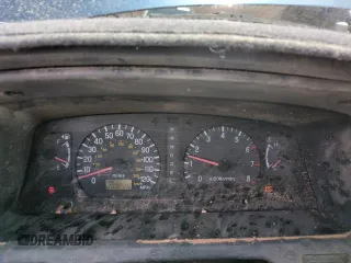 2001 Mitsubishi Montero ES z VIN JA4MT21H81P001568, wystawiony jako Copart lot #57666105 z przebiegiem 203 228 mil mil oraz Szkoda całkowita • Salvage title. Historia ofert i sprzedaży dostępna na DreamBid. Obrazek 9.