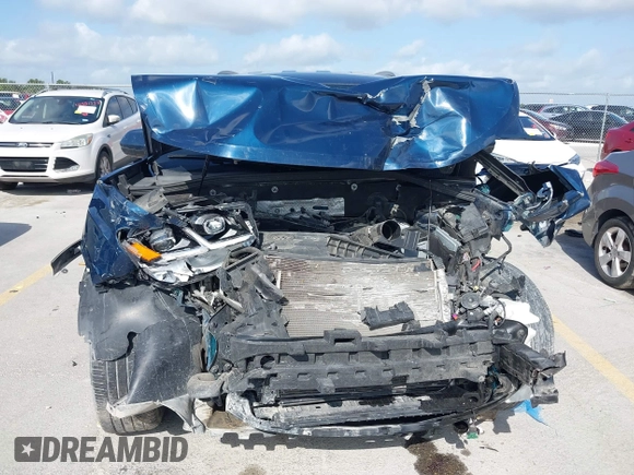 2021 Volkswagen Atlas SE z VIN 1V2WC2CA4MC232301, wystawiony jako IAAI lot #42538962 z przebiegiem Nie podano mil oraz . Historia ofert i sprzedaży dostępna na DreamBid. Obrazek 13.