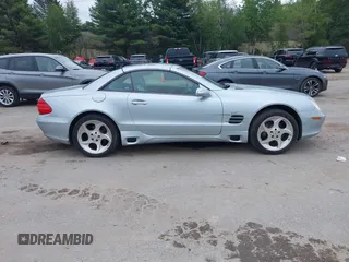2004 Mercedes-Benz SL 500 with VIN WDBSK75F54F067493, listed as a IAAI auction lot 42548735 with 1,522 mi miles and . Bid and sale history available at DreamBid. Image 13.