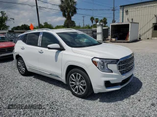 2022 GMC Terrain Denali with VIN 3GKALXEV0NL296872, listed as a Copart auction lot 55835885 with 24,015 mi miles and Salvage title. Bid and sale history available at DreamBid. Image 4.