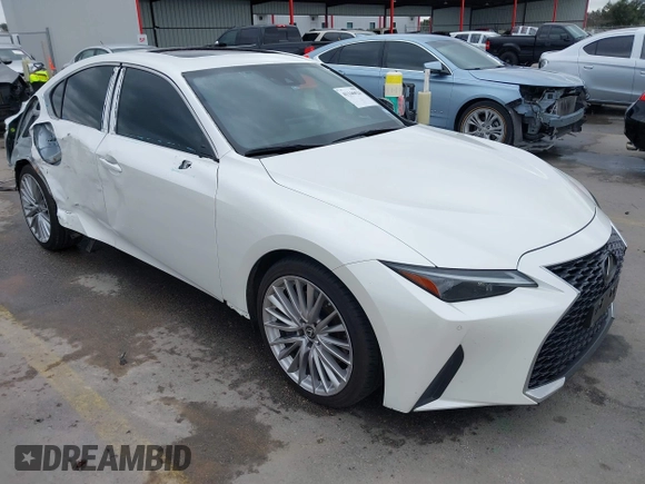 2022 Lexus IS 300 z VIN JTHDA1D23N5121856, wystawiony jako IAAI lot #41146026 z przebiegiem 58 937 mil mil oraz . Historia ofert i sprzedaży dostępna na DreamBid. Obrazek 1.