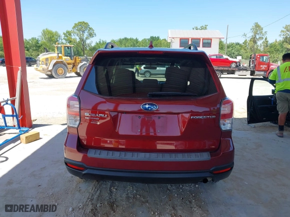 2018 Subaru Forester Premium with VIN JF2SJAEC6JH408179, listed as a IAAI auction lot 42007138 with 85,887 mi miles. Bid and sale history available at carsss.com. Image 16.