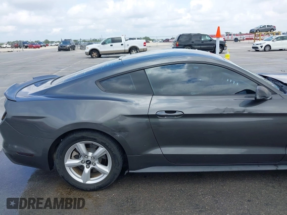 2016 Ford Mustang V6 с VIN 1FA6P8AM2G5290170, выставлен на аукционе IAAI как лот 42260864 с пробегом 122 675 миль миль и . История ставок и продаж доступна на DreamBid. Изображение 17.
