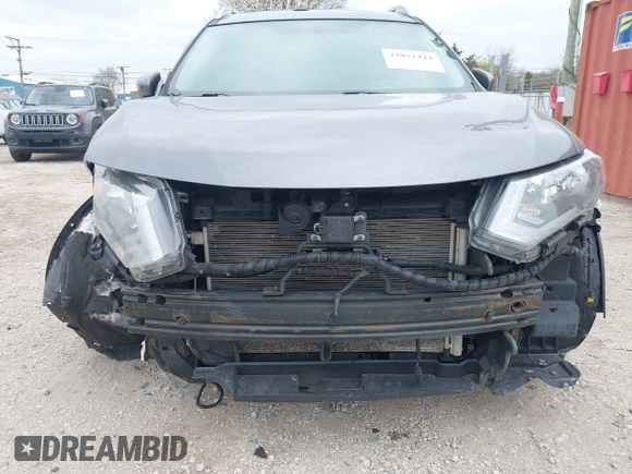 2017 Nissan Rogue SL with VIN 5N1AT2MV9HC887987, listed as a IAAI auction lot 42071444 with 170,906 mi miles and . Bid and sale history available at DreamBid. Image 6.