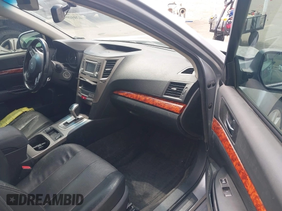2012 Subaru Legacy Limited с VIN 4S3BMBJ60C3004032, выставлен на аукционе IAAI как лот 42034991 с пробегом 273 603 миль миль и . История ставок и продаж доступна на DreamBid. Изображение 5.