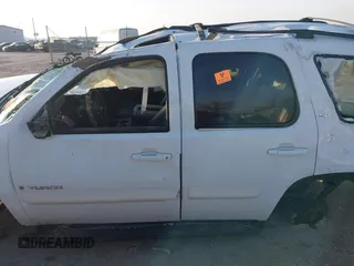 2009 GMC Yukon SLT 4SB with VIN 1GKFK33069R223478, listed as a IAAI auction lot 41466388 with 241,959 mi miles and . Bid and sale history available at DreamBid. Image 14.