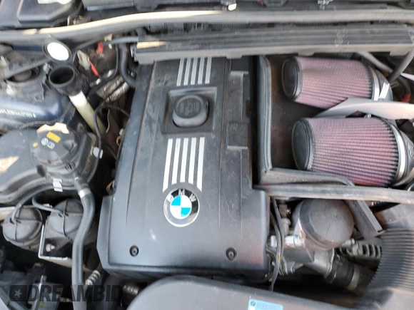 2010 BMW 3 Series 335i xDrive with VIN WBAPL3C5XAA407959, listed as a Copart auction lot 86538064 with 114,194 mi miles and Salvage title. Bid and sale history available at DreamBid. Image 13.