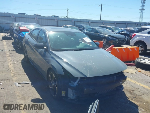 2023 Hyundai Elantra N Line z VIN KMHLR4AFXPU375874, wystawiony jako IAAI lot #41813523 z przebiegiem 59 060 mil mil oraz . Historia ofert i sprzedaży dostępna na DreamBid. Obrazek 1.