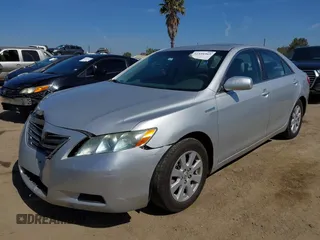 2008 Toyota Camry z VIN 4T1BB46K48U057742, wystawiony jako IAAI lot #42334365 z przebiegiem 210 090 mil mil oraz . Historia ofert i sprzedaży dostępna na DreamBid. Obrazek 2.