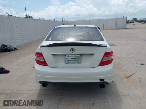 2009 Mercedes-Benz C 350 Sport with VIN WDDGF56XX9R062616, listed as a IAAI auction lot 42518928 with Not provided miles and . Bid and sale history available at DreamBid. Image 16.