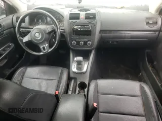 2010 Volkswagen Jetta SE with VIN 3VWRX7AJ8AM008166, listed as a Copart auction lot 53916215 with 211,197 mi miles and Clean title. Bid and sale history available at DreamBid. Image 8.