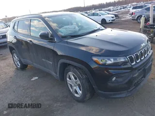 2023 Jeep Compass Latitude with VIN 3C4NJDBN3PT502551, listed as a IAAI auction lot 41327828 with 17,818 mi miles and . Bid and sale history available at DreamBid. Image 1.