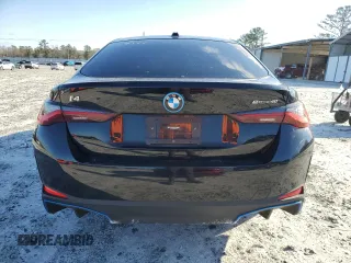 2022 BMW i4 eDrive40 with VIN WBY73AW03NFM93176, listed as a Copart auction lot 47775245 with 30,585 mi miles and Salvage Title. Bid and sale history available at carsss.com. Image 6.