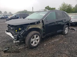 2021 Toyota RAV4 XLE with VIN 2T3P1RFV3MW157140, listed as a Copart auction lot 60044855 with 49,444 mi miles and Salvage title. Bid and sale history available at DreamBid. Image 1.
