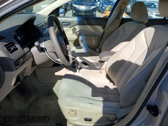 2009 Mercury Milan с VIN 3MEHM07Z79R621324, выставлен на аукционе Copart как лот 56986235 с пробегом 217 742 миль миль и Чистый • Clean title. История ставок и продаж доступна на DreamBid. Изображение 7.