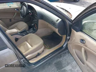 2001 Saab 9-5 SE z VIN YS3EF48Z613013360, wystawiony jako IAAI lot #41801183 z przebiegiem 187 000 mil mil oraz . Historia ofert i sprzedaży dostępna na DreamBid. Obrazek 5.
