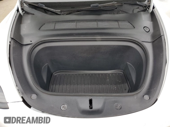 2022 Tesla Model Y Performance with VIN 7SAYGDEF1NF410241, listed as a Copart auction lot 55359505 with 42,652 mi miles and Salvage Title. Bid and sale history available at DreamBid. Image 12.