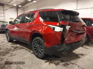 2023 Chevrolet Traverse RS z VIN 1GNEVJKW4PJ187303, wystawiony jako IAAI lot #41582948 z przebiegiem 24 047 mil mil oraz . Historia ofert i sprzedaży dostępna na DreamBid. Obrazek 3.