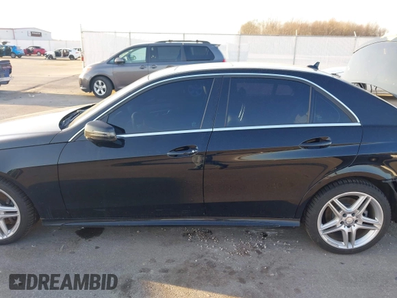 2014 Mercedes-Benz E 350 Luxury with VIN WDDHF8JB8EA858520, listed as a IAAI auction lot 41770199 with 120,093 mi miles and . Bid and sale history available at DreamBid. Image 14.