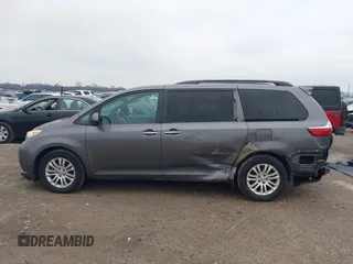 2016 Toyota Sienna XLE with VIN 5TDYK3DC8GS704330, listed as a IAAI auction lot 41586880 with 84,065 mi miles. Bid and sale history available at carsss.com. Image 15.