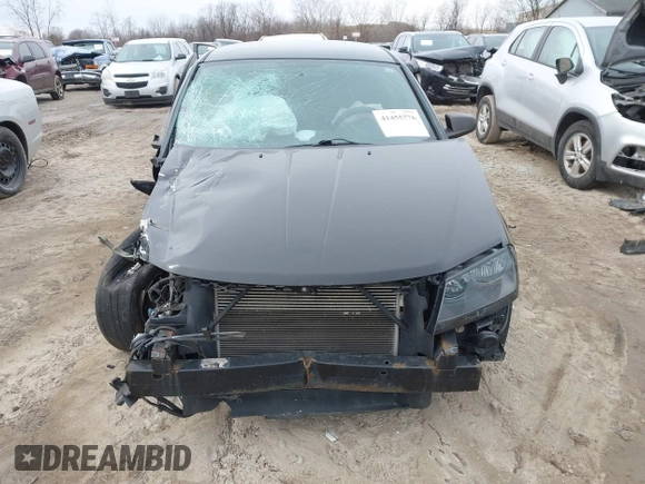 2014 Dodge Avenger SE with VIN 1C3CDZAB1EN189214, listed as a IAAI auction lot 41455776 with 1 mi miles. Bid and sale history available at carsss.com. Image 12.