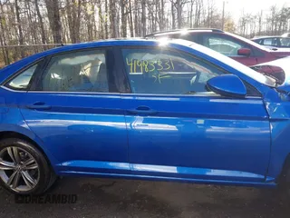 2024 Volkswagen Jetta SE with VIN 3VW7M7BU5RM057412, listed as a IAAI auction lot 41983331 with 14,537 mi miles and . Bid and sale history available at DreamBid. Image 12.
