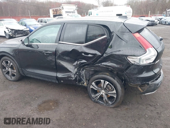2021 Volvo XC40 Inscription with VIN YV4162UL2M2457905, listed as a IAAI auction lot 42017891 with 48,424 mi miles and . Bid and sale history available at DreamBid. Image 6.