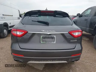 2017 Maserati Levante S с VIN ZN661YUSXHX247660, выставлен на аукционе IAAI как лот 42473374 с пробегом 90 150 миль миль и . История ставок и продаж доступна на DreamBid. Изображение 16.