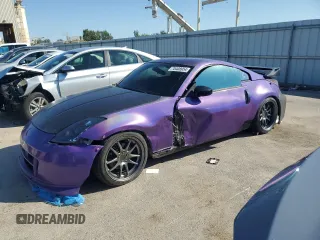 2005 Nissan 350Z with VIN JN1AZ34D05M608841, listed as a Copart auction lot 70408954 with 226,812 mi miles and Salvage Title. Bid and sale history available at carsss.com. Image 1.
