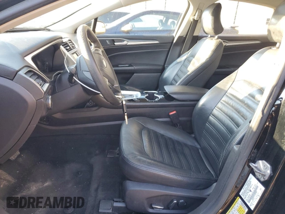 2016 Ford Fusion SE with VIN 3FA6P0H75GR338467, listed as a Copart auction lot 82615204 with 197,319 mi miles and Salvage title. Bid and sale history available at DreamBid. Image 7.