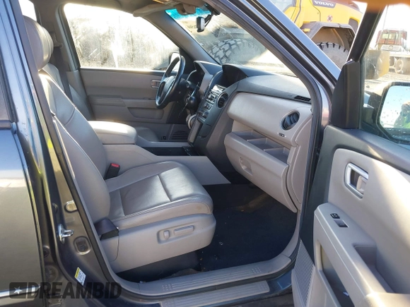 2013 Honda Pilot EX-L with VIN 5FNYF4H55DB029204, listed as a IAAI auction lot 41676566 with 173,213 mi miles. Bid and sale history available at carsss.com. Image 5.