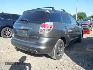 2007 Toyota Matrix STD z VIN 2T1KR32E17C641134, wystawiony jako IAAI lot #41996685 z przebiegiem 108 718 mil mil oraz . Historia ofert i sprzedaży dostępna na DreamBid. Obrazek 4.