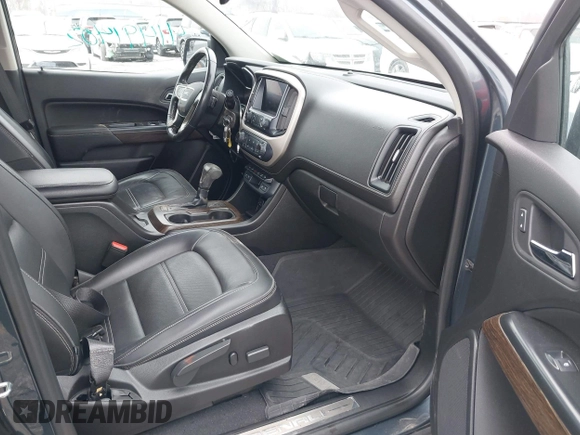 2019 GMC Canyon 4WD Denali with VIN 1GTG6EENXK1321734, listed as a IAAI auction lot 41491402 with 60,026 mi miles. Bid and sale history available at carsss.com. Image 5.