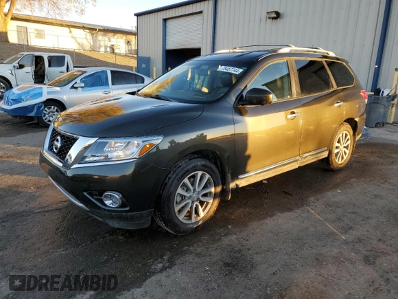 2016 Nissan Pathfinder SV with VIN 5N1AR2MM4GC622141, listed as a Copart auction lot 78457744 with 159,280 mi miles and Salvage Title. Bid and sale history available at carsss.com. Image 1.