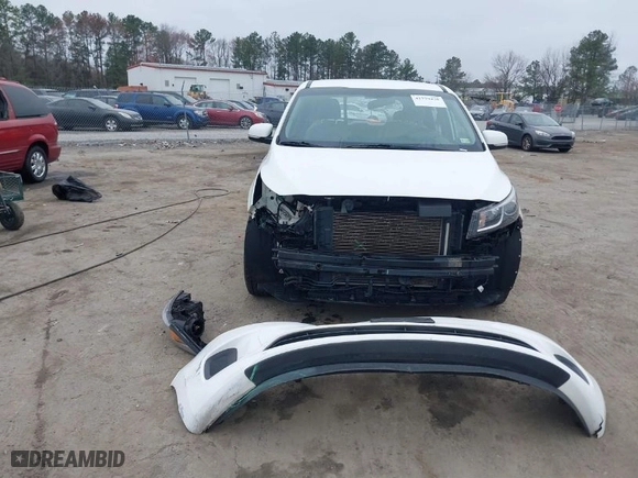 2017 Kia Sedona L with VIN KNDMA5C16H6285084, listed as a IAAI auction lot 41779420 with NaN miles. Bid and sale history available at carsss.com. Image 13.
