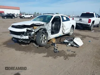 2019 Dodge Charger SXT with VIN 2C3CDXBG7KH661578, listed as a IAAI auction lot 39126917 with 117,594 mi miles. Bid and sale history available at carsss.com. Image 17.