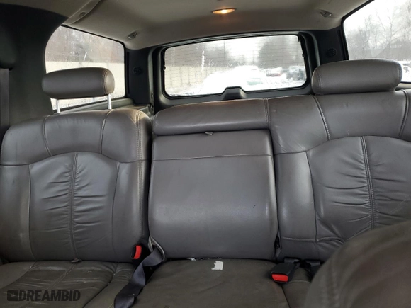2001 Chevrolet Suburban LT with VIN 3GNFK16T91G183737, listed as a Copart auction lot 42686695 with 218,310 mi miles and Salvage Title. Bid and sale history available at carsss.com. Image 10.