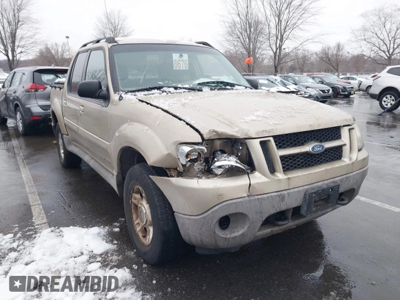 2002 Ford Explorer Sport Trac Value with VIN 1FMZU77E52UB75812, listed as a IAAI auction lot 41572330 with 199,544 mi miles and . Bid and sale history available at DreamBid. Image 1.