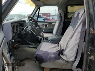 1984 Chevrolet Blazer K10 Utility HT с VIN 1G8EK18HXEF145495, выставлен на аукционе Copart как лот 76857274 с пробегом 40 041 миль миль и Списание • Salvage title. История ставок и продаж доступна на DreamBid. Изображение 7.