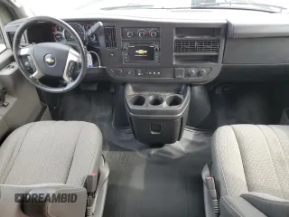 2018 Chevrolet Express Cargo with VIN 1GCWGAFG2J1338480, listed as a Copart auction lot 48854345 with 100,816 mi miles and Salvage title. Bid and sale history available at DreamBid. Image 8.