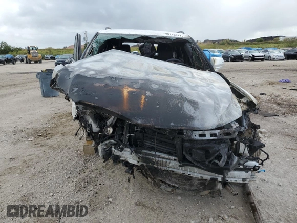 2020 Chevrolet Blazer RS z VIN 3GNKBERS2LS631437, wystawiony jako Copart lot #85185324 z przebiegiem Nie podano mil oraz Nie do naprawy • Non repairable. Historia ofert i sprzedaży dostępna na DreamBid. Obrazek 5.