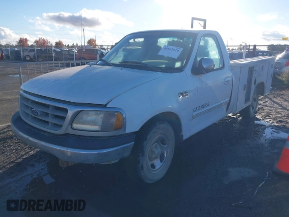 2002 Ford F-150 XL with VIN 1FTRF17242NB49973, listed as a IAAI auction lot 40825610 with Not Provided miles. Bid and sale history available at carsss.com. Image 2.