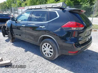 2017 Nissan Rogue SL z VIN JN8AT2MV5HW276734, wystawiony jako IAAI lot #42312469 z przebiegiem 110 635 mil mil oraz . Historia ofert i sprzedaży dostępna na DreamBid. Obrazek 3.