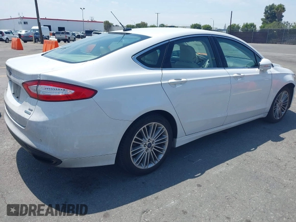 2016 Ford Fusion SE with VIN 3FA6P0H92GR173169, listed as a IAAI auction lot 42164602 with 65,808 mi miles and . Bid and sale history available at carsss.com. Image 4.